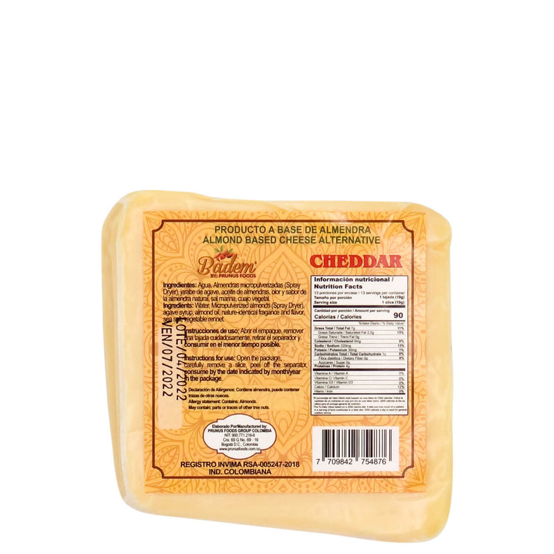 queso-cheddar-de-almendras-tajado-2